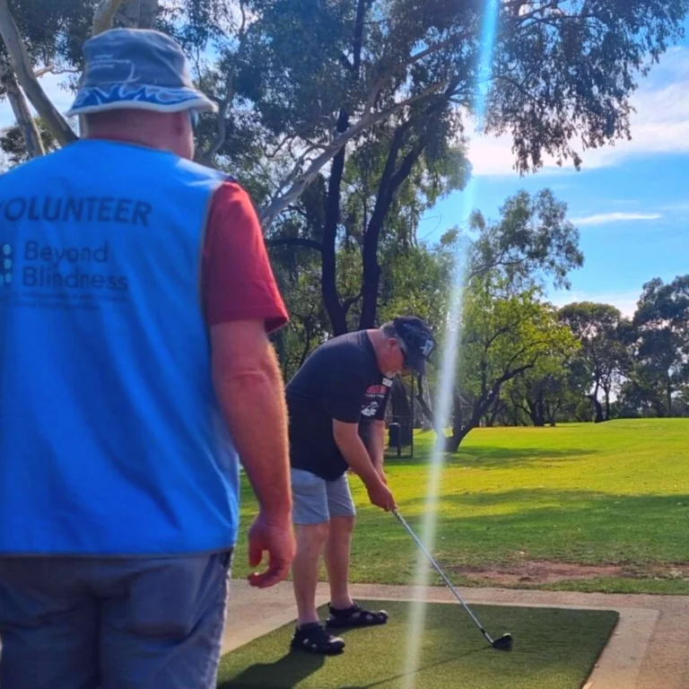 Valley View Golf Course & Beyond Blindness create opportunities for blind and vision impaired golfers.